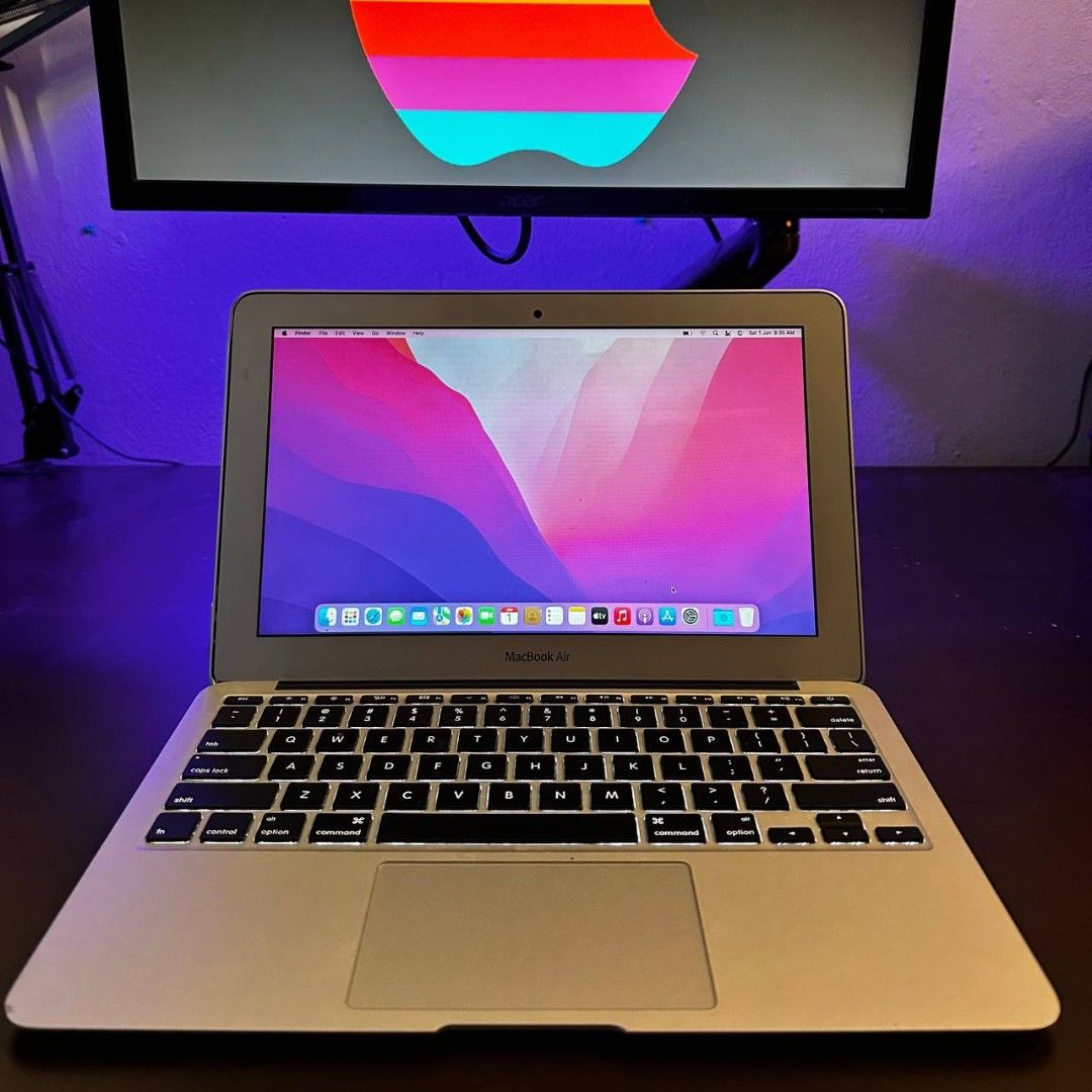 Mac book air A1465 2015年モデル