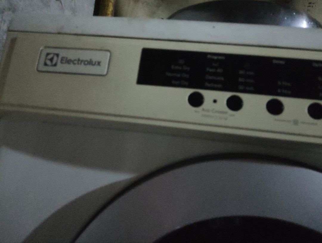 2nd hand dryer machine, TV & Home Appliances, Washing Machines and