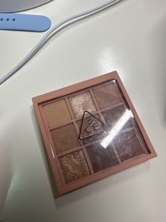 （分類：）位於 。 由 potatooo2168 提交（商品編號 1243265732，圖片 1）。簡介： 。