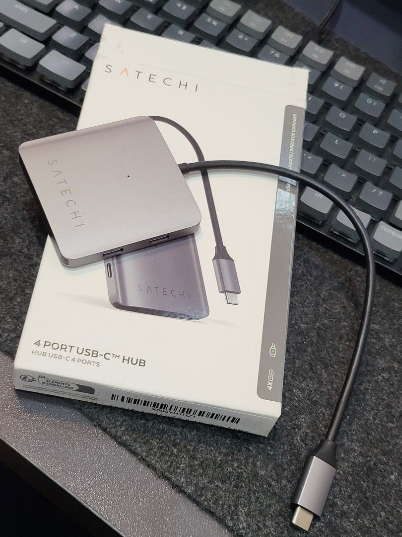 4 Ports USB-C Hub by Satechi (Category: Cables & Adaptors) located in Quezon City. Submitted by weswright (Listing ID 1243215635, Image 1). Description: Satechi ST-UC4PHM Highlights 4 x USB-C Ports 1 x USB-C Host Connector Up to 5 Gb/s Data Transfer Speeds Features Plug in your storage devices, flash drives, peripherals, and more with the 4-Port USB-C Hub from Satechi. This hub connects to your device's USB-C port via an integrated cable and prov