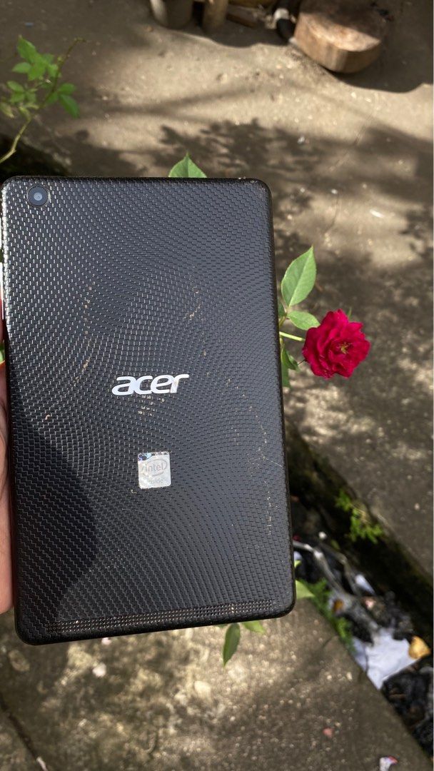 Acer Tablet (Category: Android) located in Tabaco. Submitted by cinemahilig (Listing ID 1243164943, Image 2). Description: No charger. For parts or repair. Selling as-is. Last price posted. Buyer shoulders shipping. Item location: Tabaco City, Albay. 09395763344.