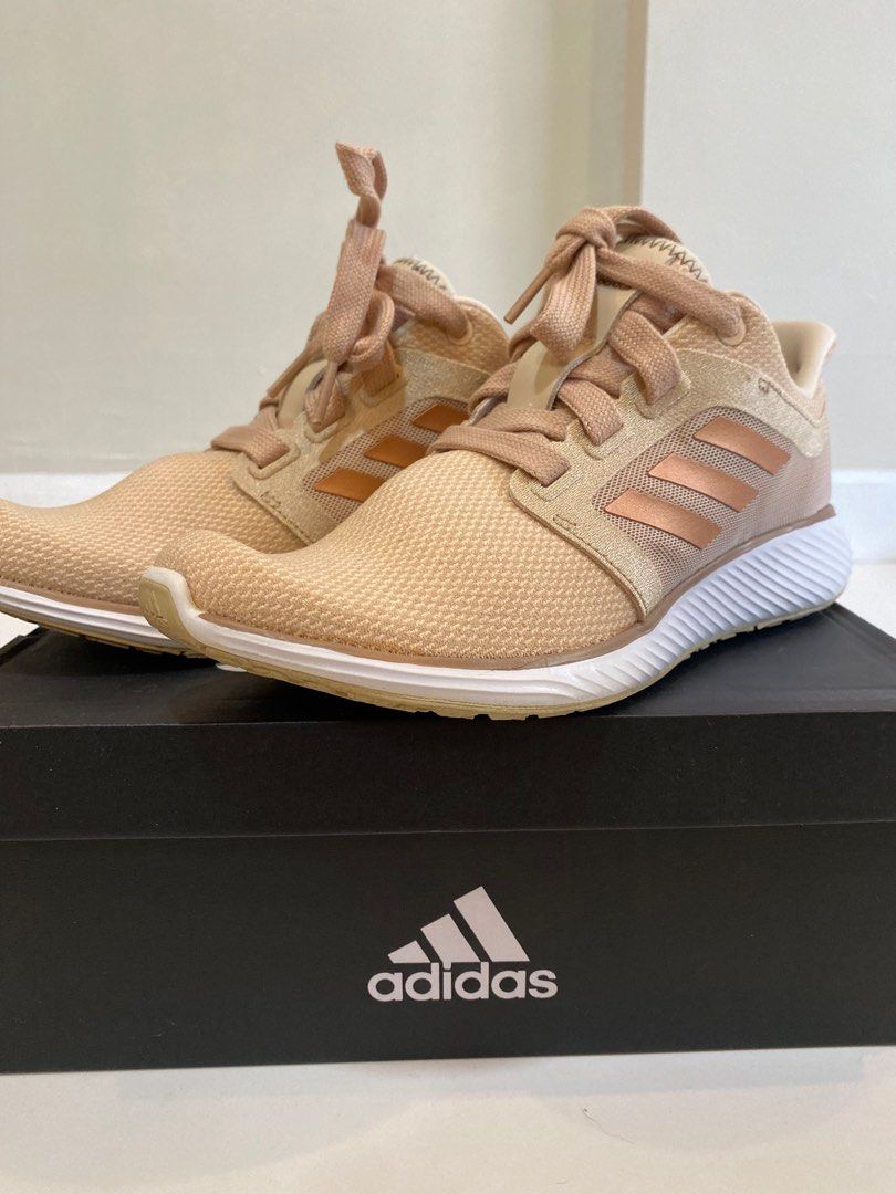Adidas Edge Lux 3 (Category: Sneakers) located in Santa Rosa. Submitted by rockitlee (Listing ID 1243155515, Image 1). Description: • Size US 7 Womens •Can do meet ups, just msg for details •Rfs: Decluttering.