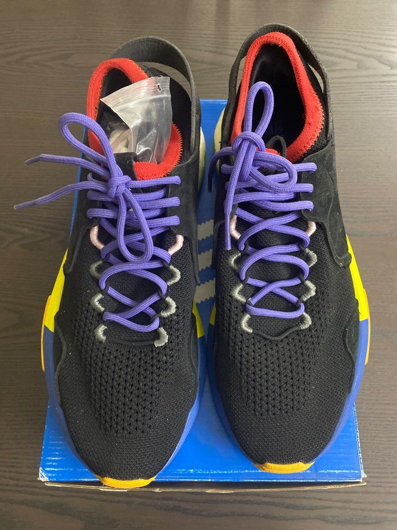 Adidas pod social status shop