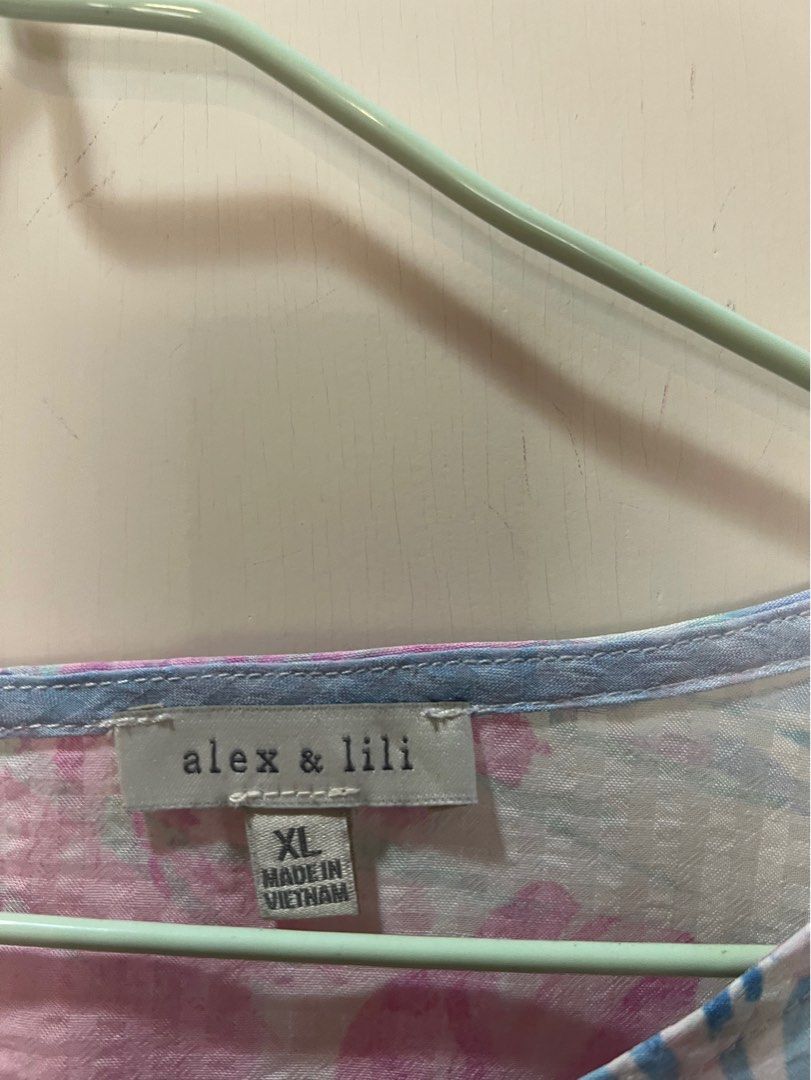 Alex n Lili Top, Women's Fashion, Tops, Blouses on Carousell