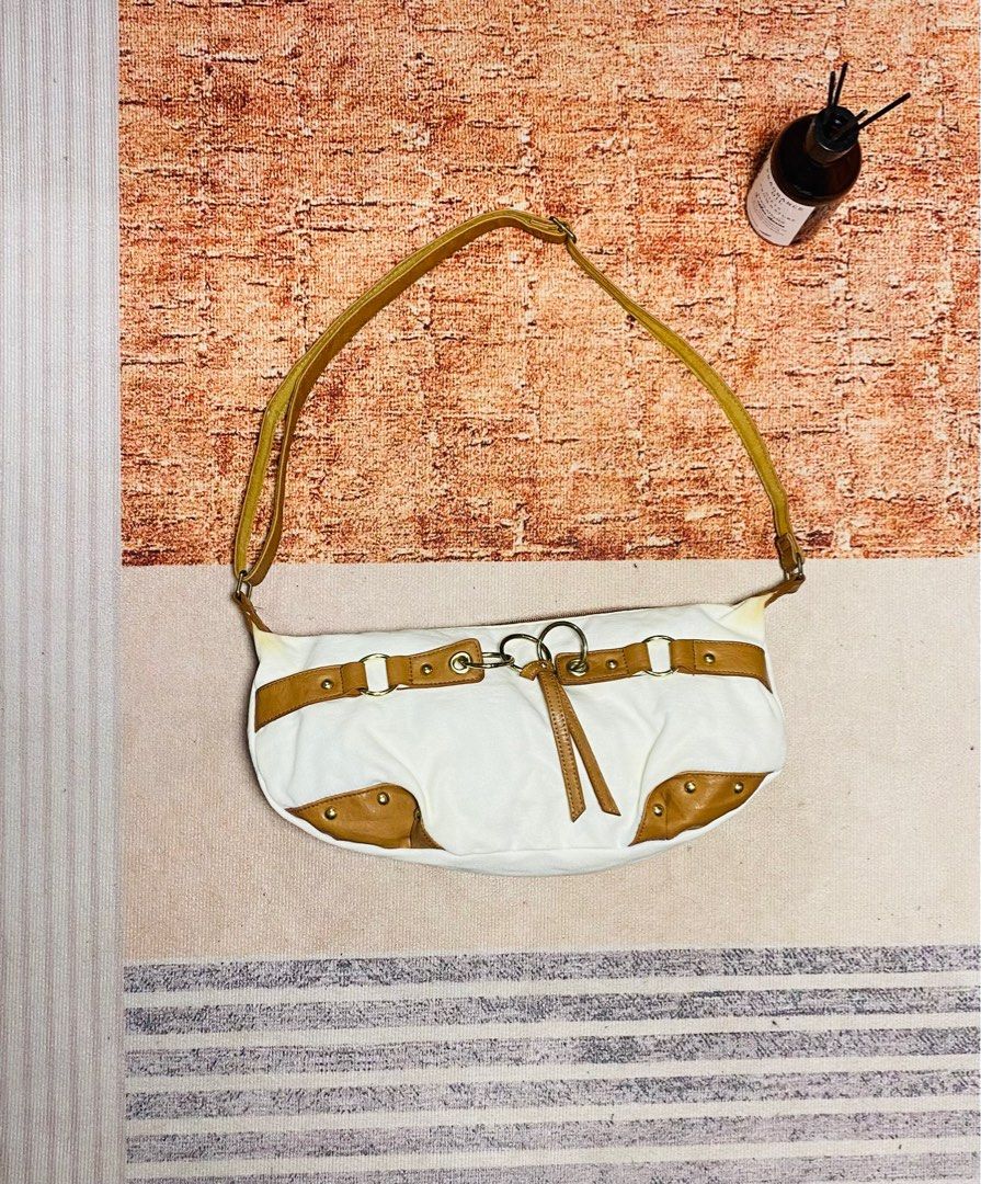 Anello shop banana bag