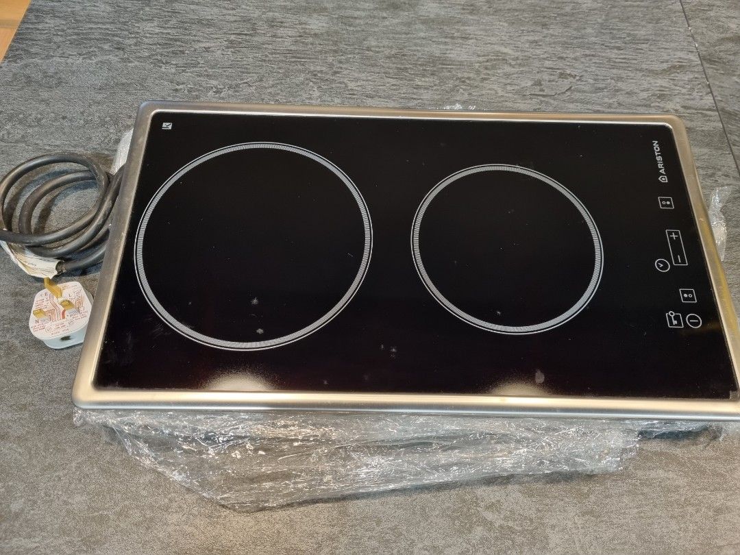 ARISTON Ceramic Hob (direct heating), TV & Home Appliances, Kitchen