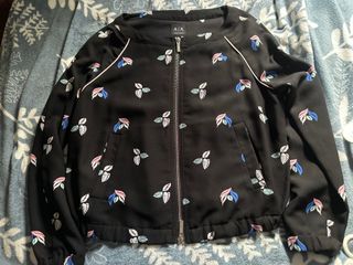 (Category: ) located in . Submitted by mayimbermae (Listing ID 1243135743, Image 1). Description: .