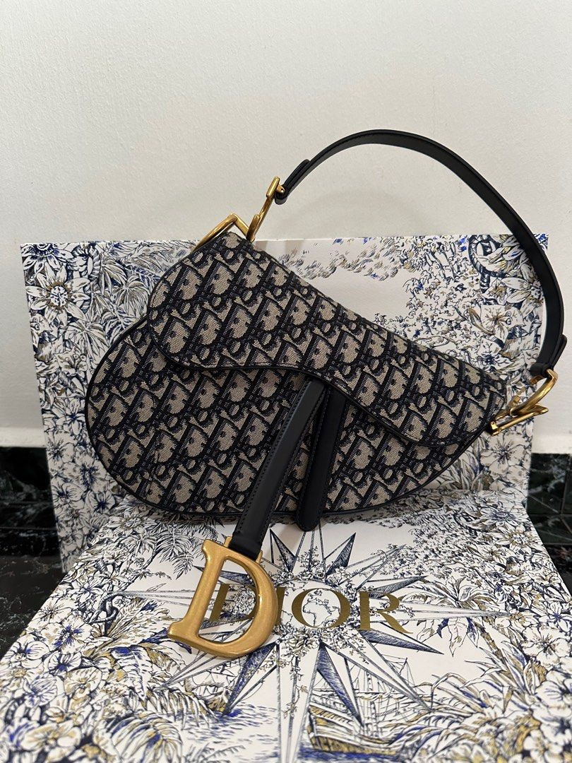Authentic dior 2025 saddle bag
