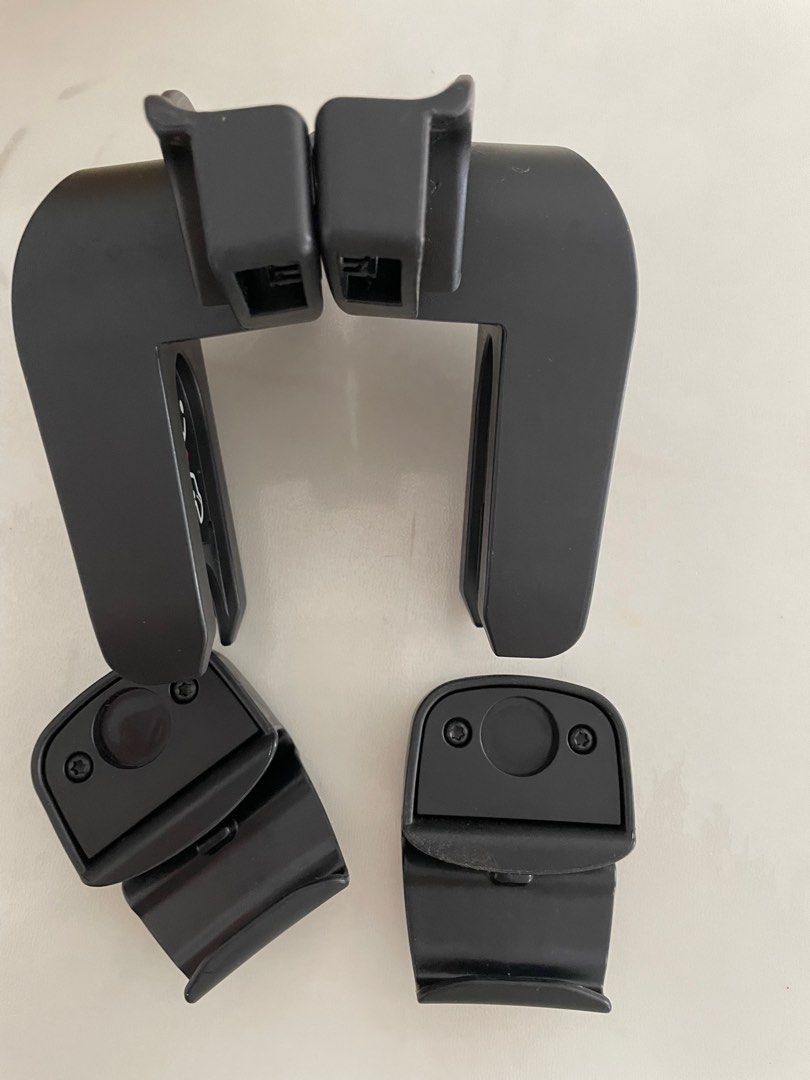 Babyzen yoyo car seat adaptor, Babies & Kids, Going Out, Car Seats on