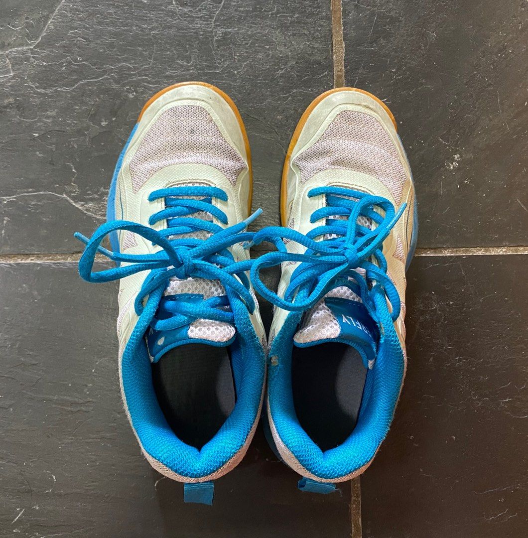 Badminton shoes under 15 online