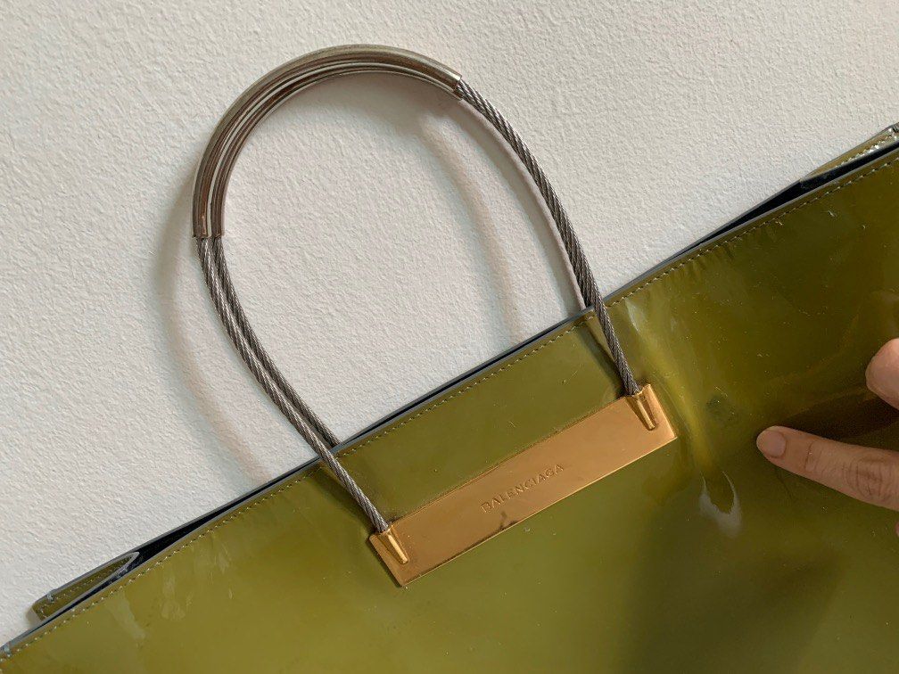 Balenciaga tote hotsell bag olive