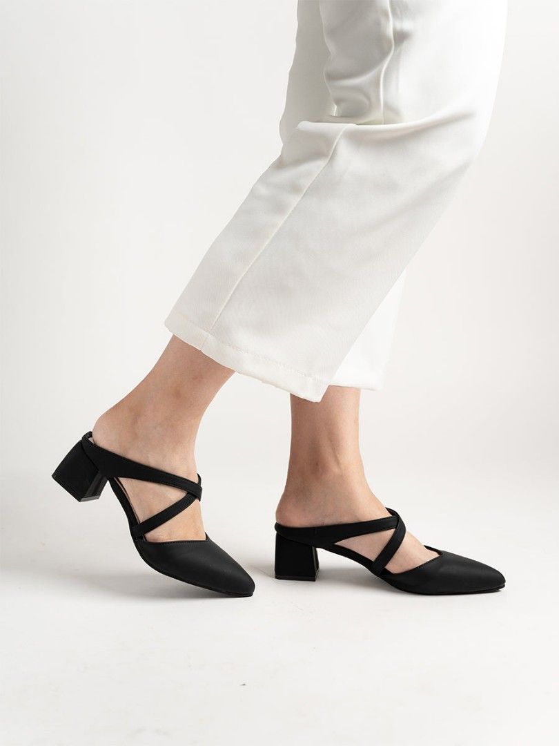 White mid heeled shoes store