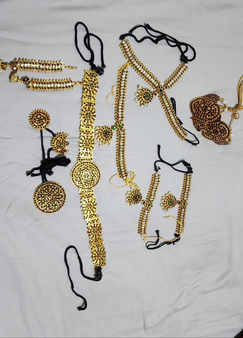 Or Baratanatyam Jewellery Set