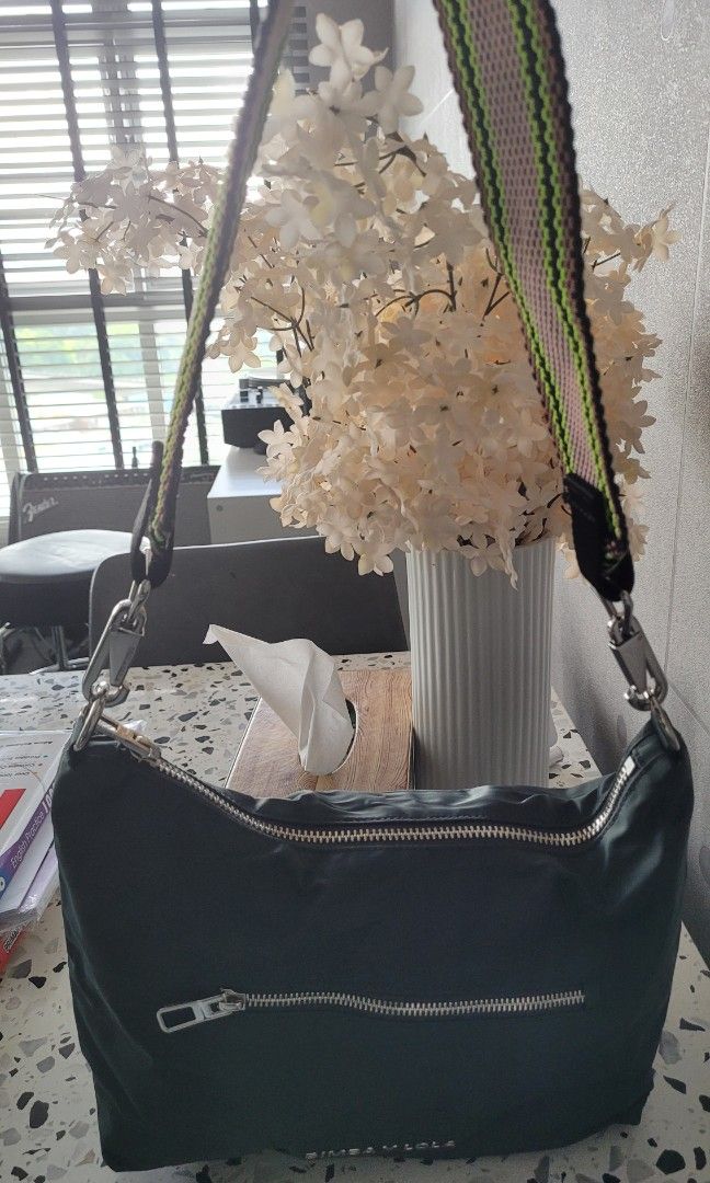 BIMBA Y LOLA BUCKET BAG, Luxury, Bags & Wallets on Carousell