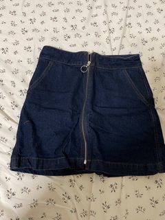 (Category: ) located in . Submitted by happy08 (Listing ID 1243122934, Image 1). Description: .