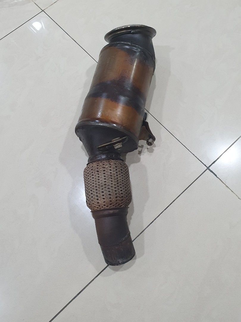 BMW F30 N20 Catalytic Converter Downpipe, Motorbikes on Carousell