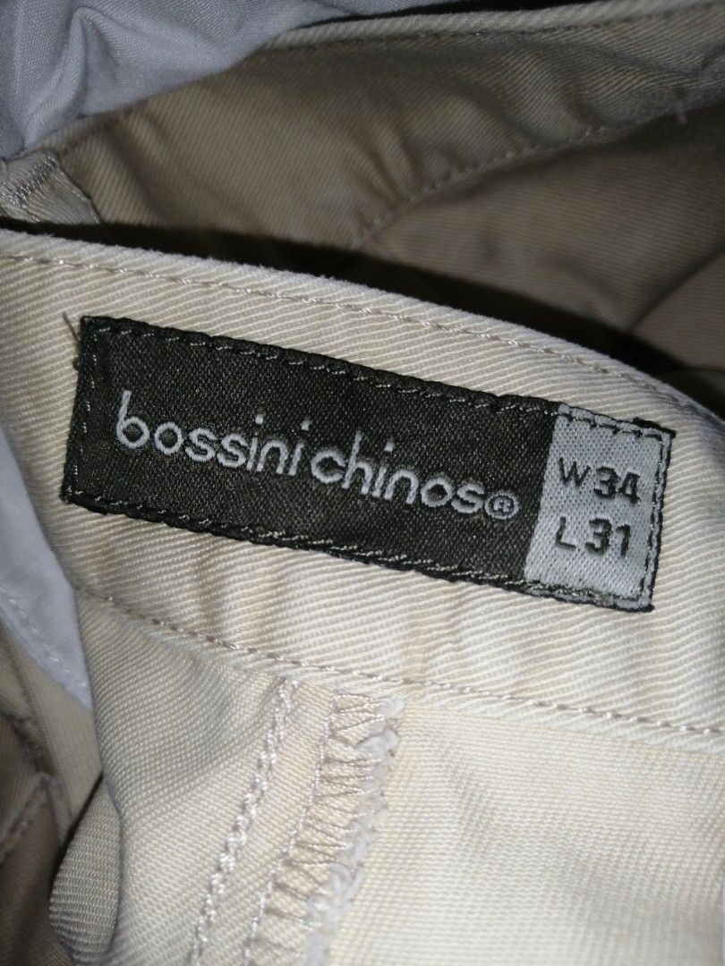 Bossini Chinos Short Khaki (Category: Shorts) located in Bay. Submitted by thrift2memorylane (Listing ID 1243238951, Image 3). Description: Bossini Chinos Short Khaki Issue: Minimal stains Color rate: 9/10 Condition: Good Size: 34W x 31L on tag 120 + sf Location: Laguna Dm Note: Color may vary due to camera and lighting.
