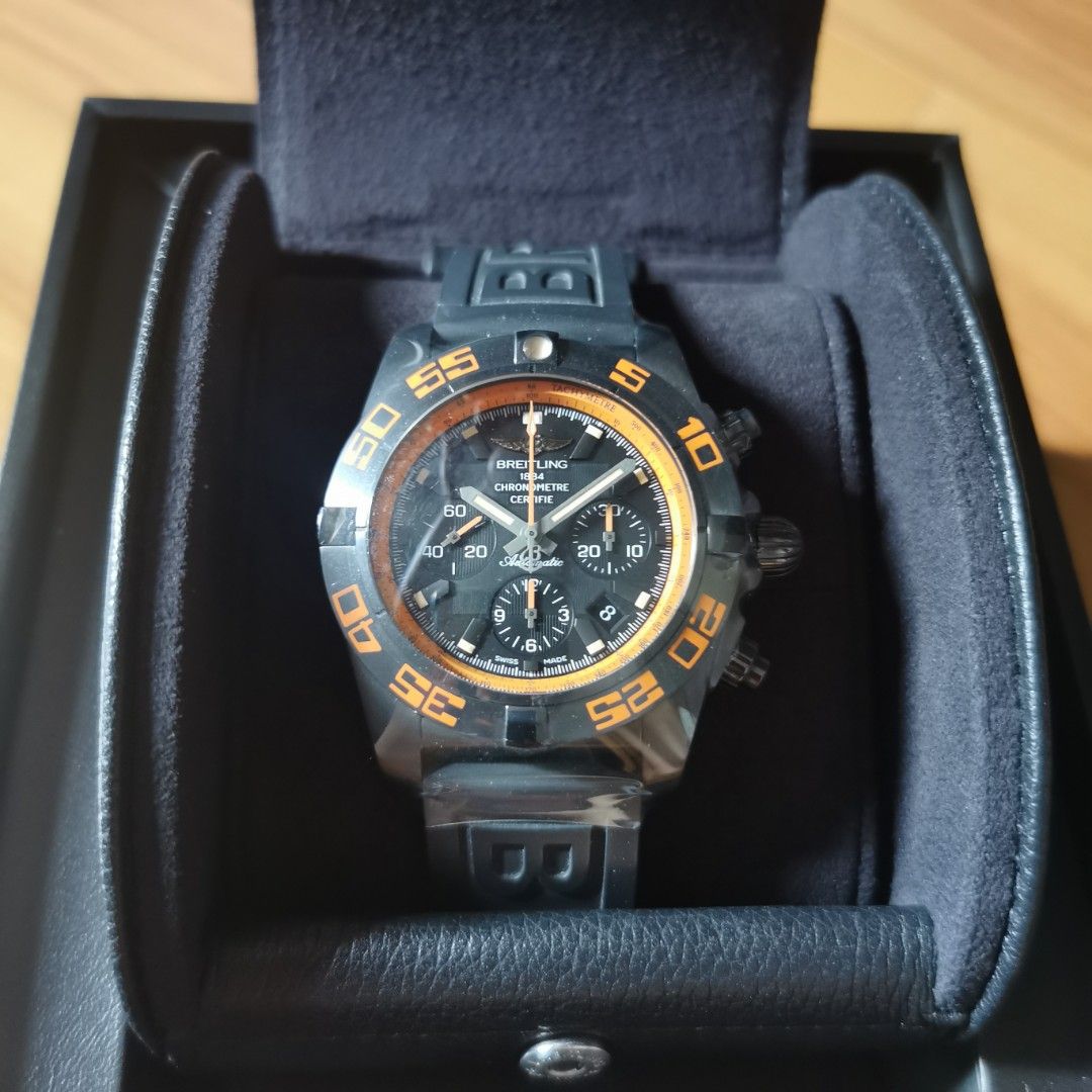 Breitling Chronomat 44 Raven BNIB