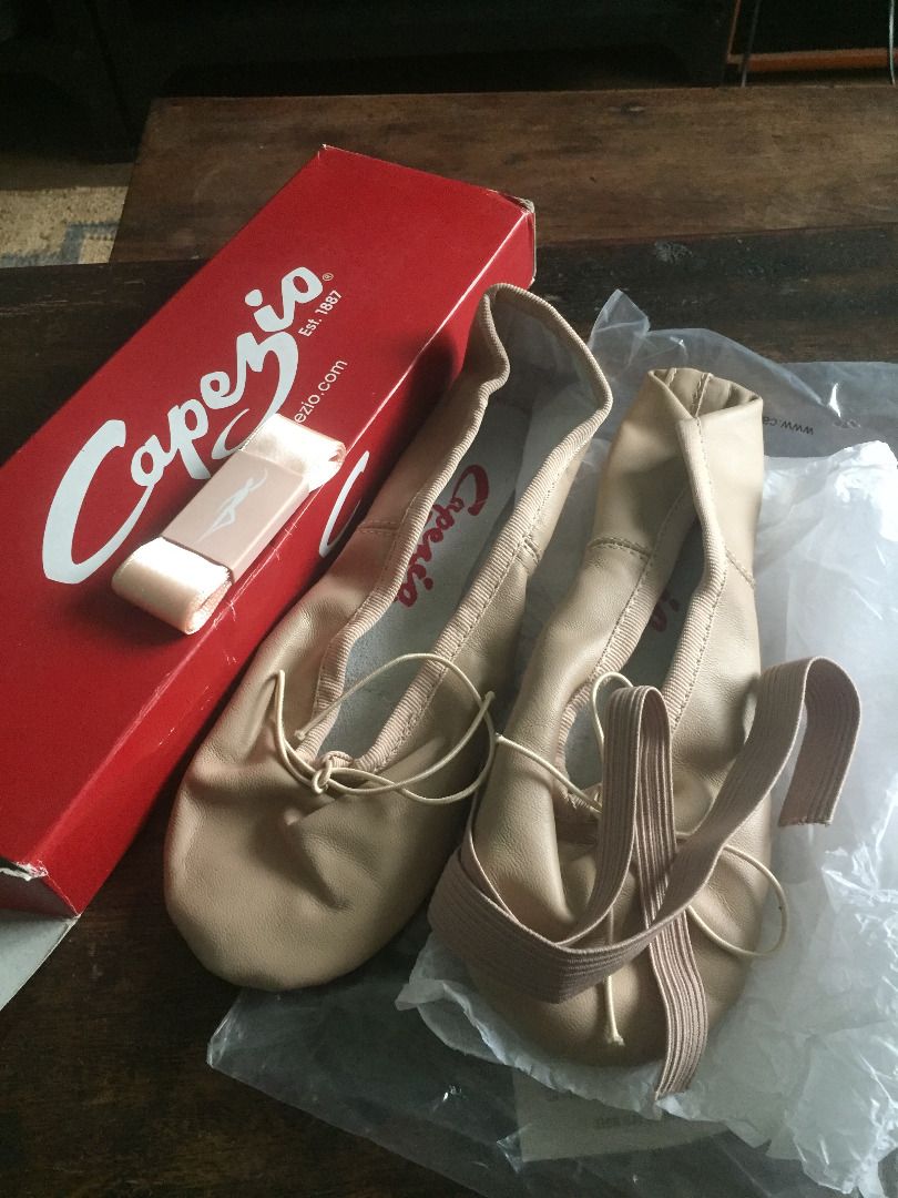 Capezio Ballet Shoes (w/ Harmonie Satin Ribbon), Women's Fashion, Footwear,  Flats & Sandals on Carousell