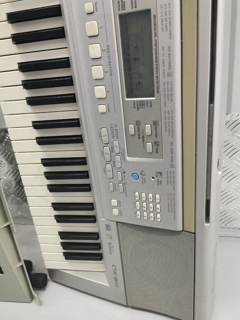 Casio CTK 810