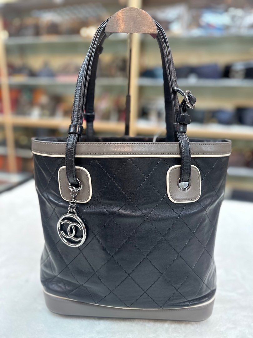 Chanel Grey Quilted Lambskin East West Classic Flap Bag Chanel