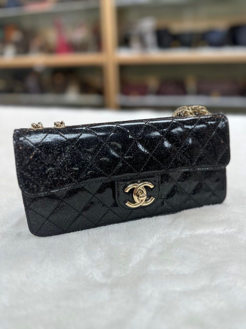 Glitter top chanel bag