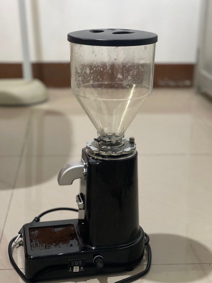 Coffee grinder on Carousell