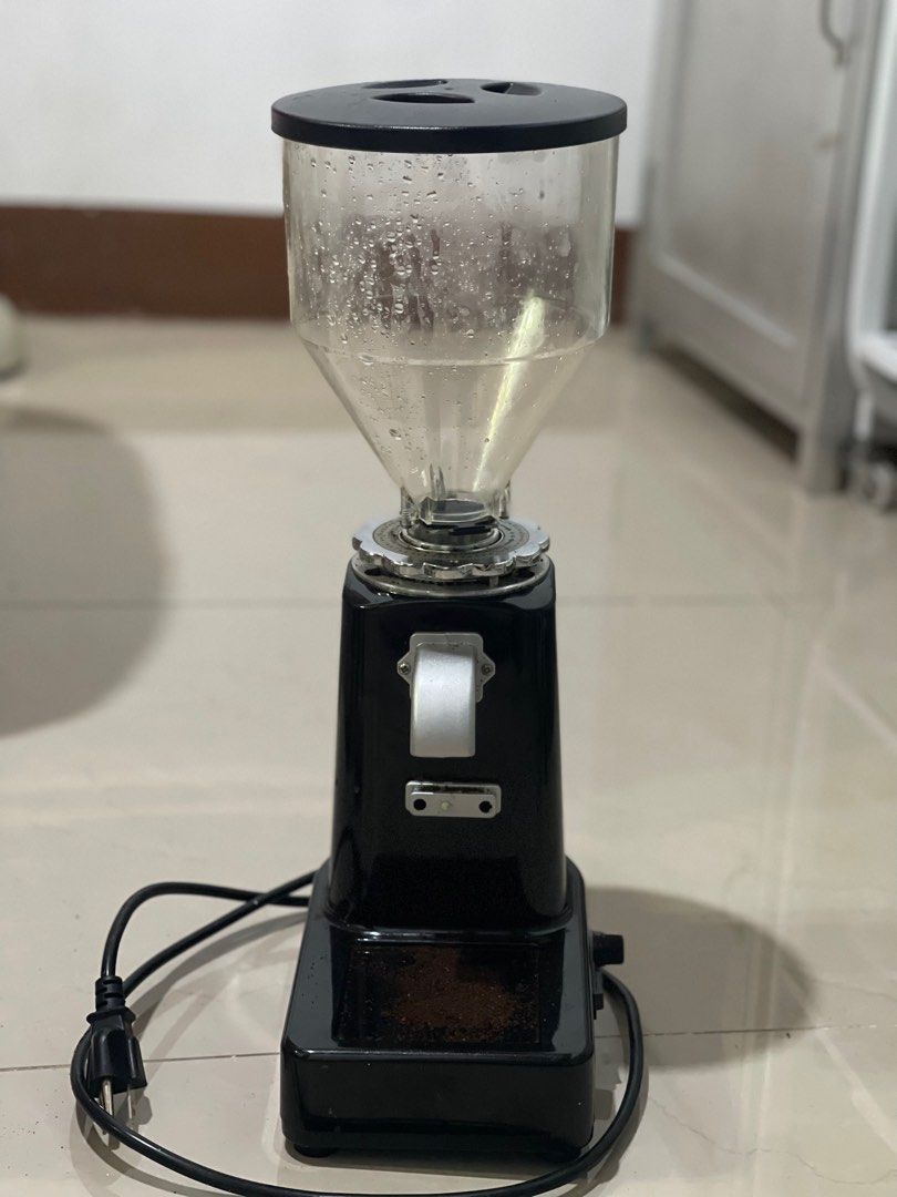 Coffee grinder on Carousell