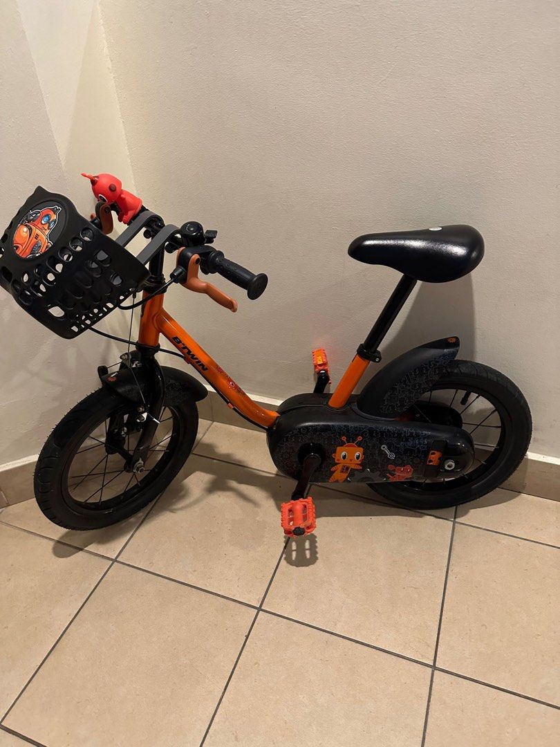 Decathlon Btwin kids bike 3-5 years, Sports Equipment, Bicycles