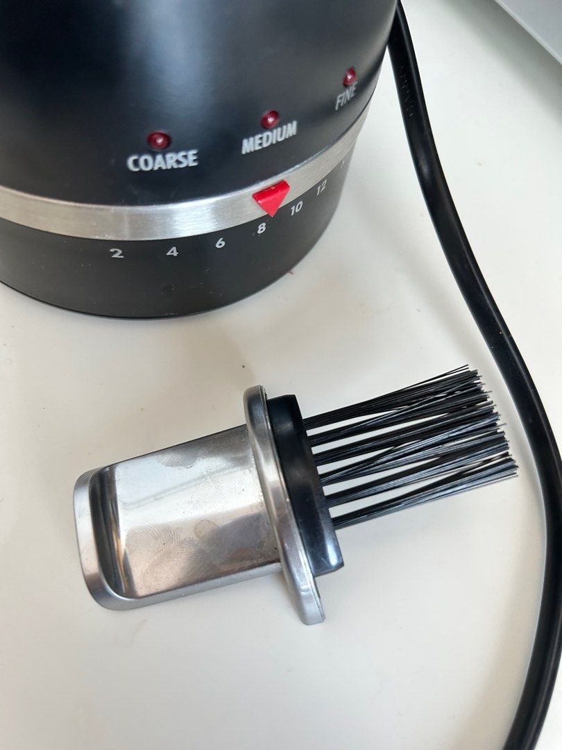 DeLonghi Electric Coffee Grinder 90G capacity, TV & Home Appliances