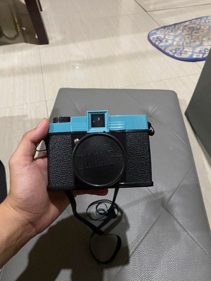 Diana F+ Lomography camera (Category: Cameras) located in Consolacion. Submitted by itsandreya (Listing ID 1243086985, Image 2). Description: Diana F+ Lomography camera -w/ strap.