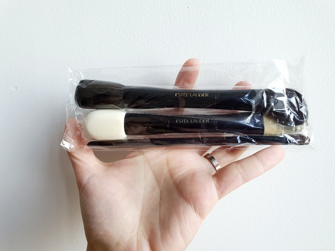 [Brand new fully sealed] Estee Lauder Travel Brush Kit 3 piece dual