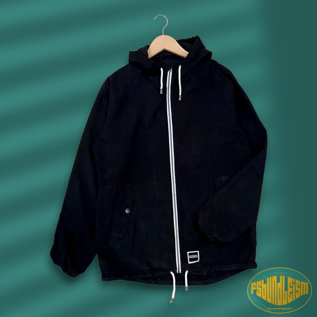 Ezekiel windbreaker discount