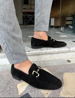 Fioni Payless Black loafers size 7