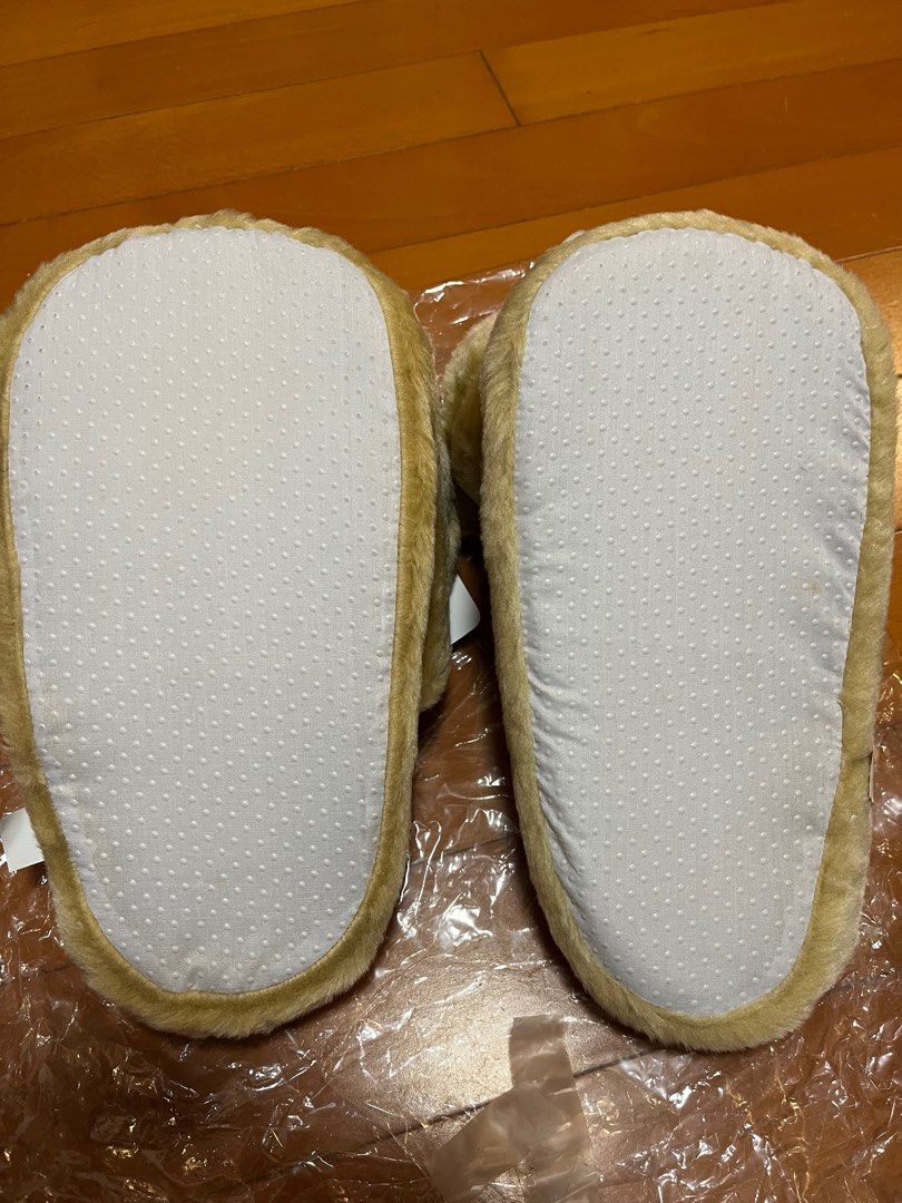 Forever friends outlet slippers