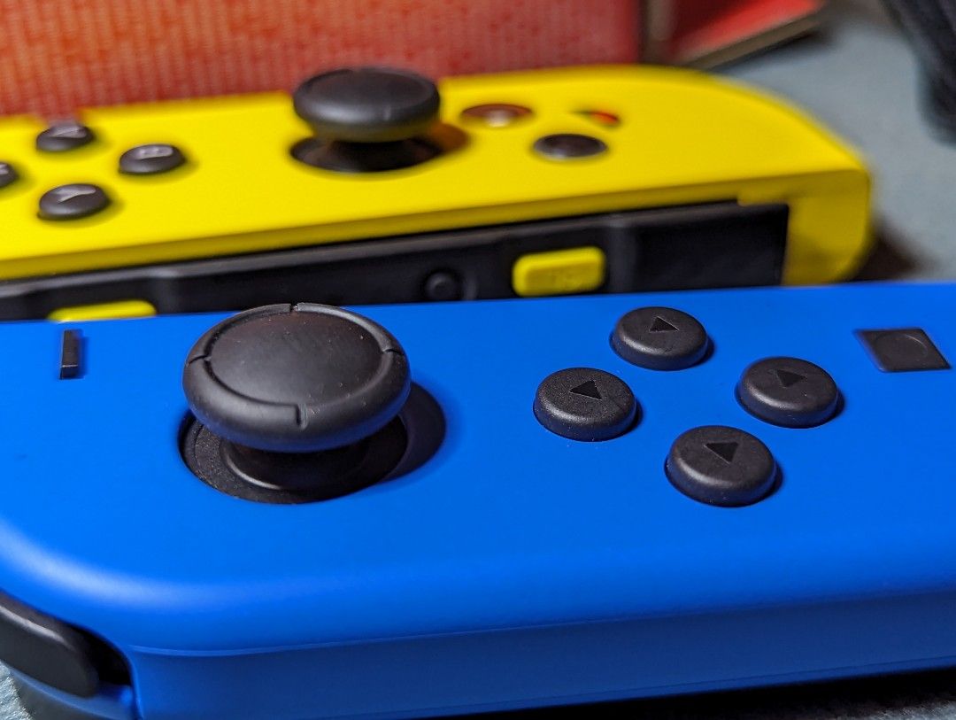 New Joycons 2025 Avis Nettie