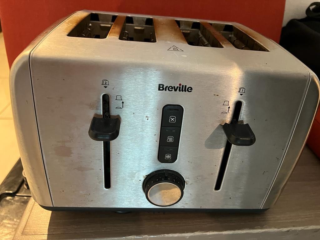 FREE Breville Toaster 4 slice, TV & Home Appliances, Kitchen Appliances