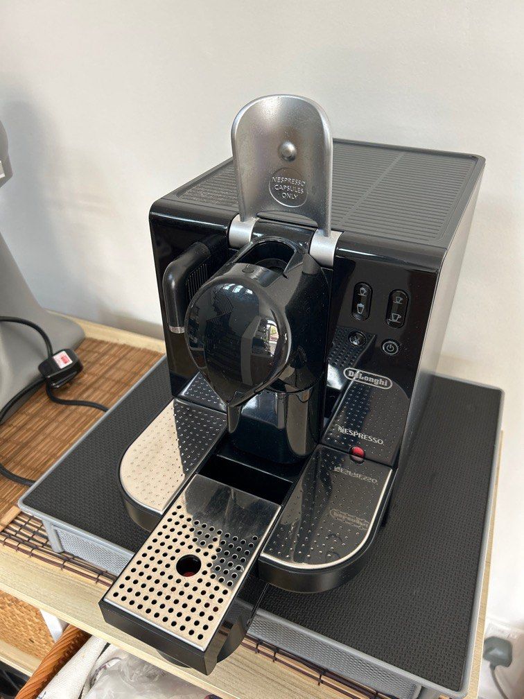 FREE! Nespresso Delonghi coffee machine and Capsule Drawer, TV & Home