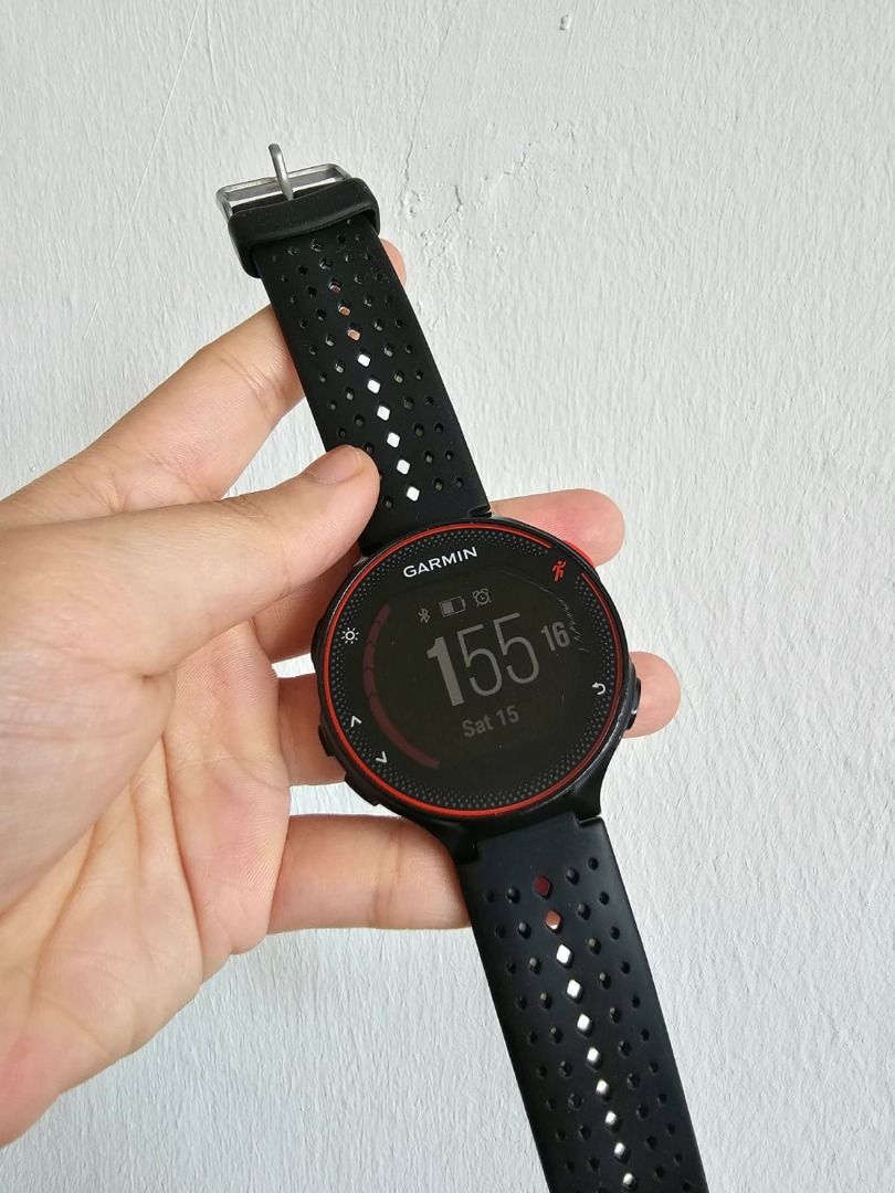 Garmin Forerunner 235