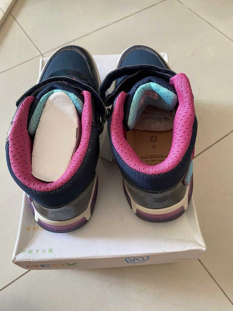 Geox Girls Ankle Boots with lights Women s Fashion Footwear