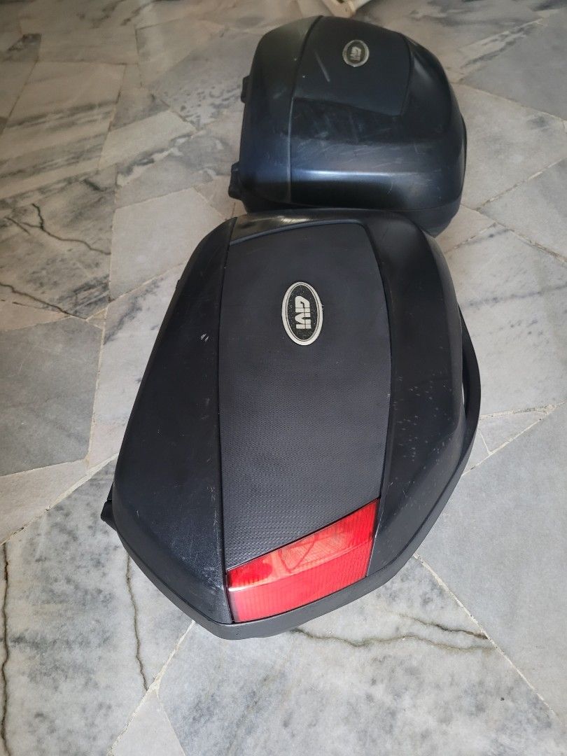 GIVI V35 SIDE CASE PANNIER Auto Accessories on Carousell