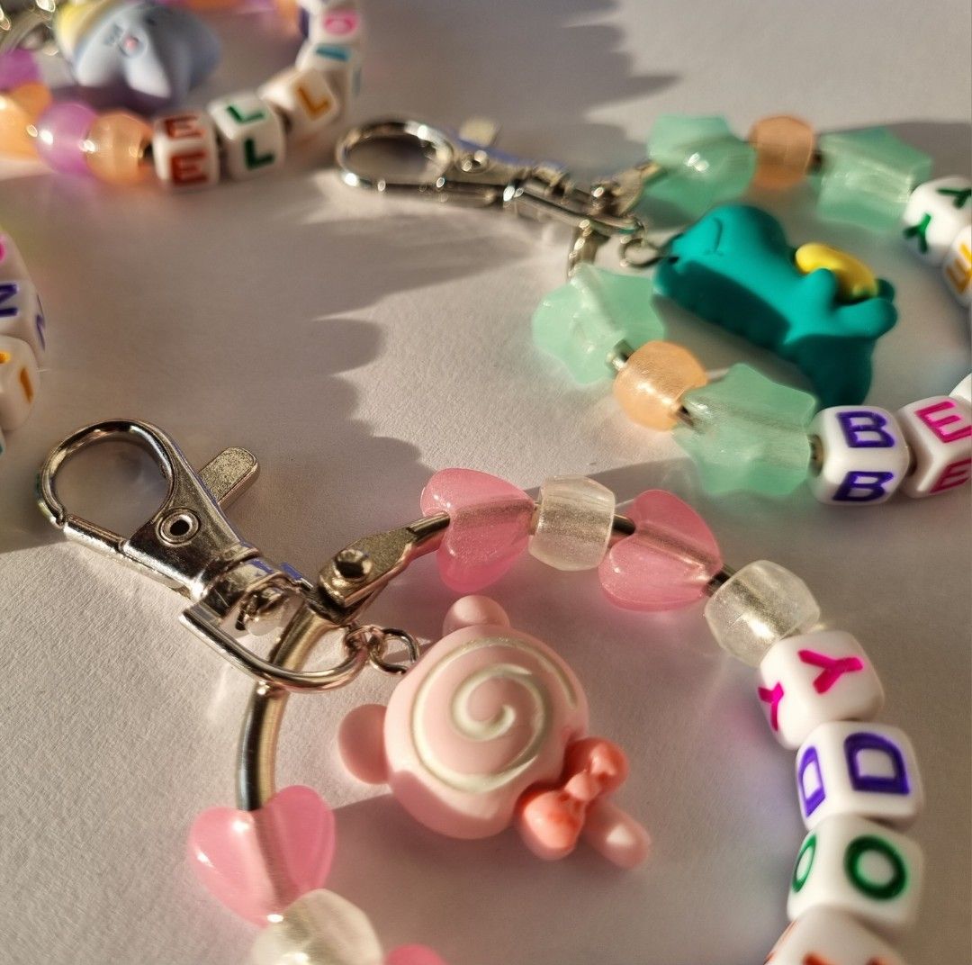 Glow keychain clearance