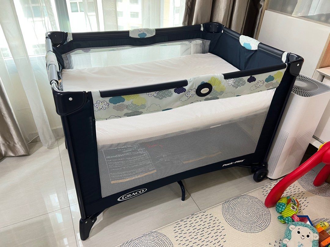 Graco pack deals n play stratus