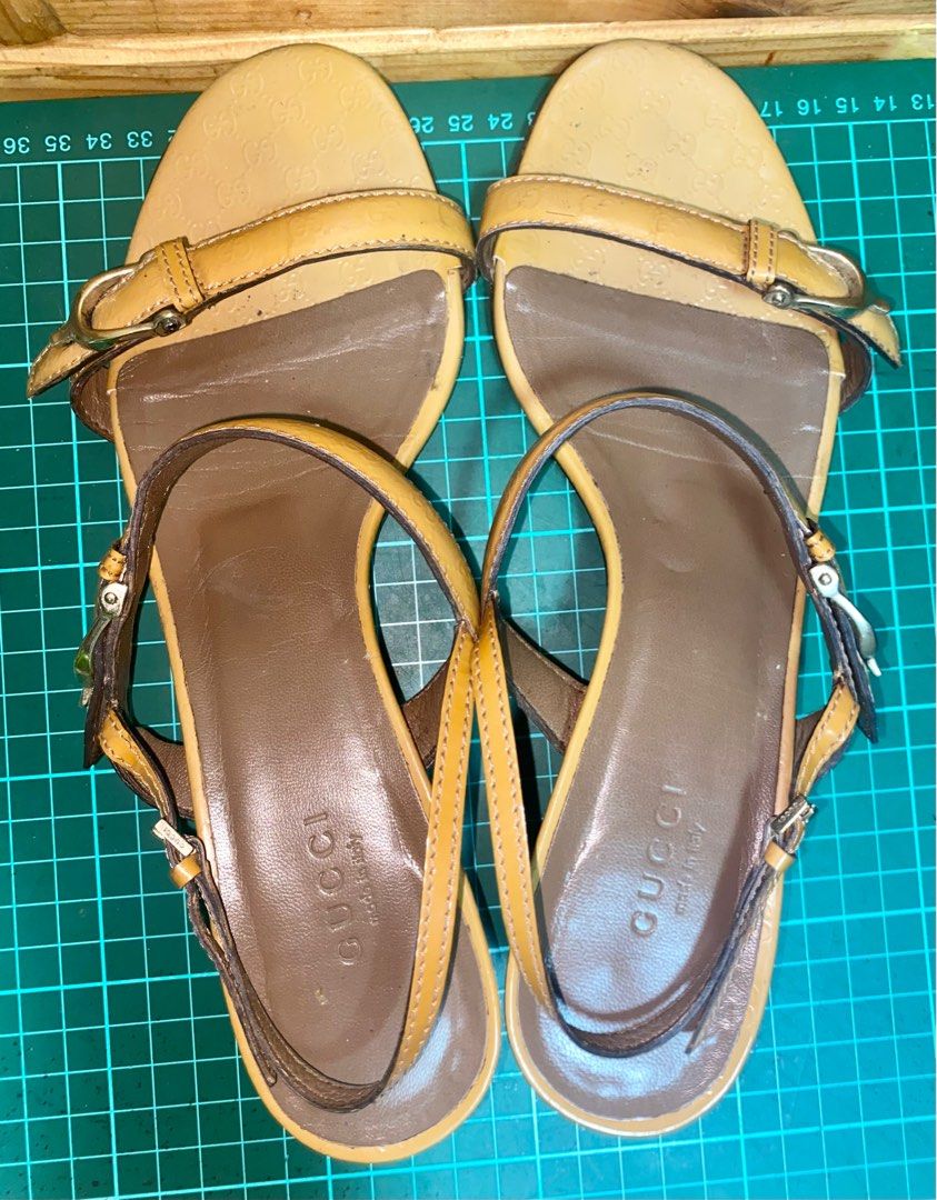 Size 38 gucci 2025 slides