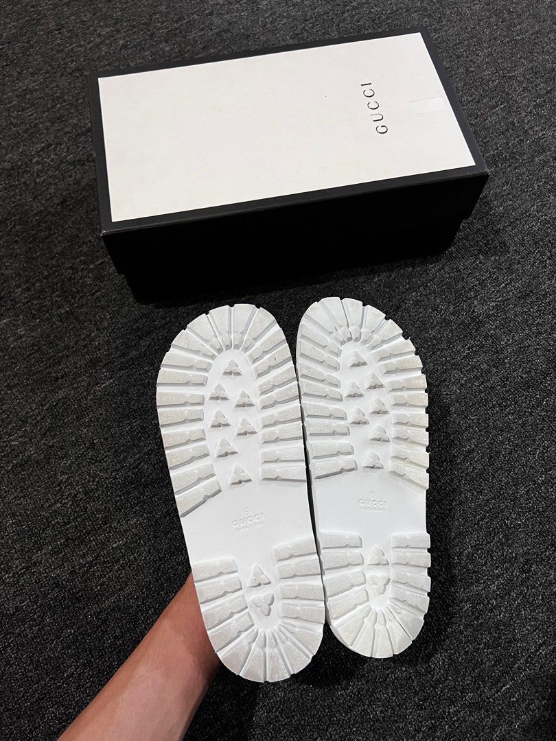 Bottom of gucci discount sandals