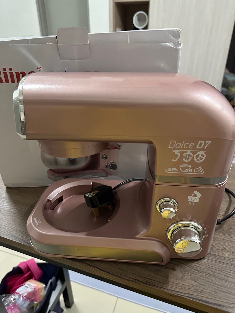 Handmixer RIINO, TV & Home Appliances, Kitchen Appliances, Hand & Stand