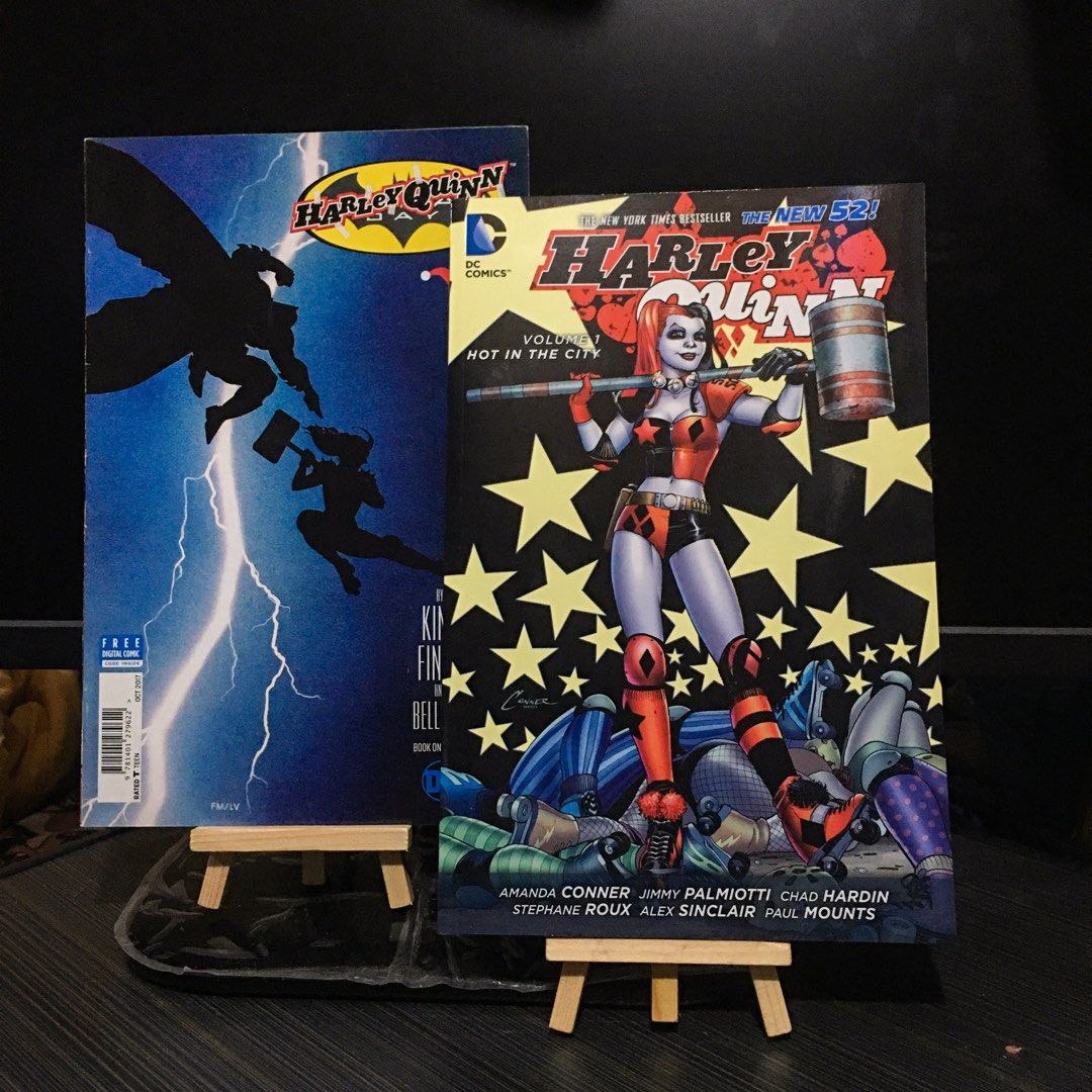 Harley Quinn (New 52) Volume 1 Hot in the City (Hardcover) w/ FREE