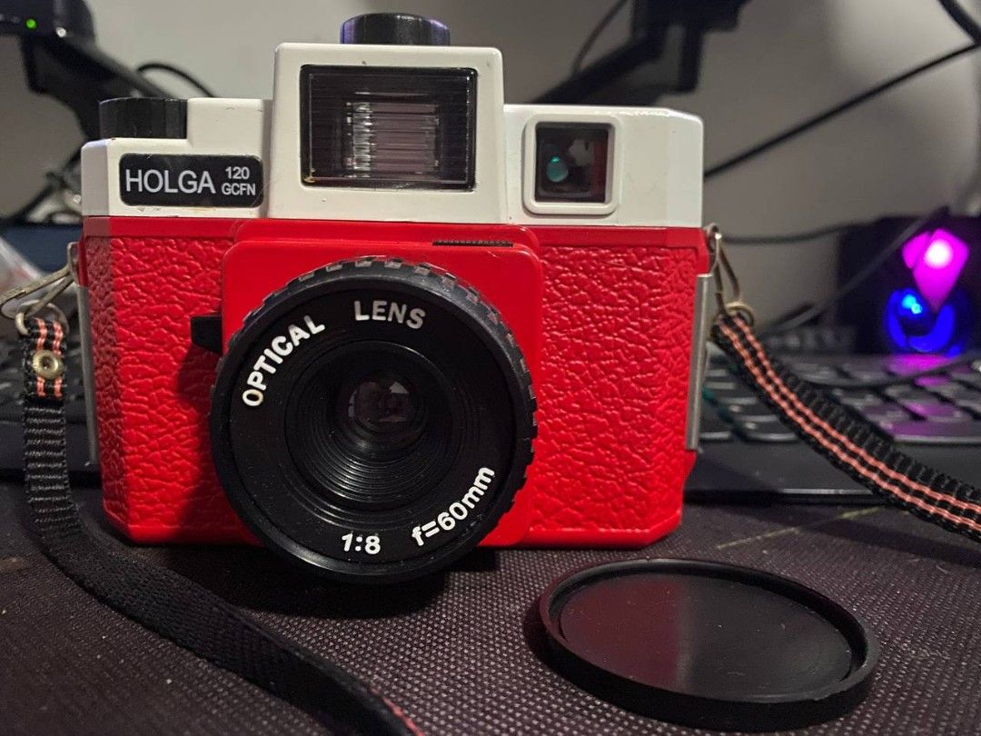 Holga 120 GCFN Film Camera, Photography, Cameras on Carousell