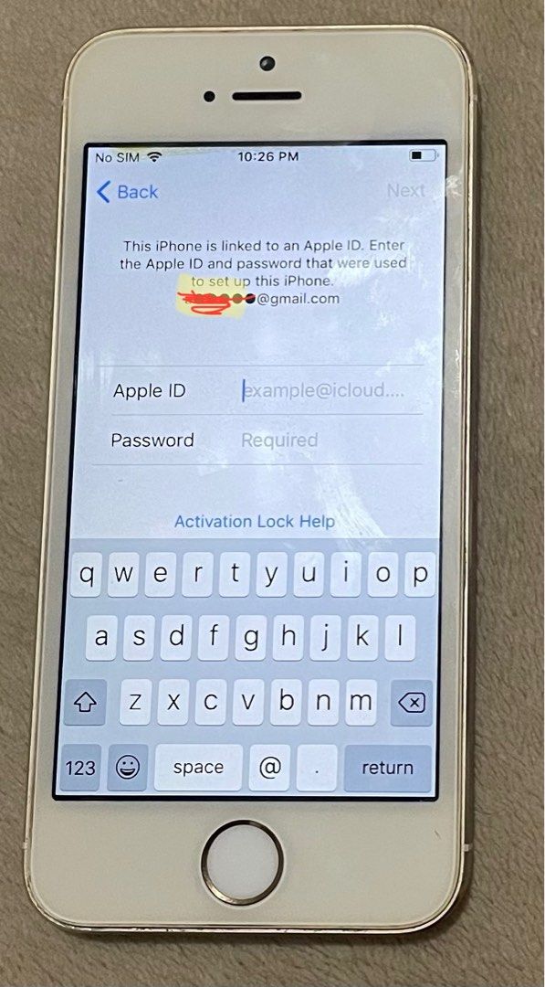 Iphone 5s (Globe) (Category: Others) located in Quezon City. Submitted by gamzkie1 (Listing ID 1243246302, Image 1). Description: Iphone 5s Gold icloud locked!!! Forgot the email and password! No time for repair! Note: - 1st owner - Already replaced LCD .