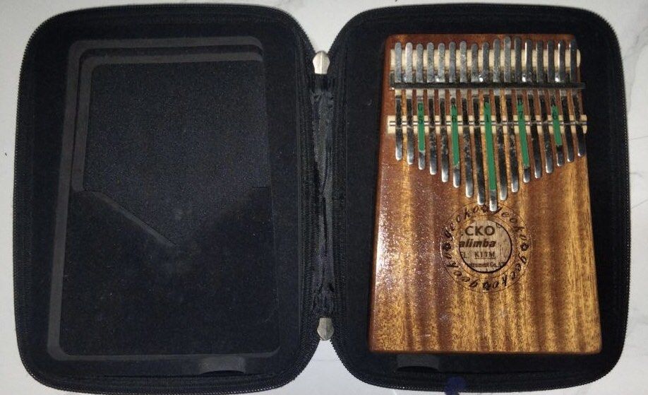 Kalimba (Category: Musical Instruments) located in Malolos. Submitted by 3zzleshy (Listing ID 1243245137, Image 3). Description: GECKO K17M 17-key Kalimba Thumb Piano Mbira Mahogany Solid Wood Bought it for Php: 2,335.09 ‼️Now for only 800 fixed price‼️ Makinis po yung kalimba, discoloration/rusts lang po sa steel keys and hammer. Shipping fee is shouldered by the buyer. Rfs: di na ginagamit. MOP: GCASH 🚚: j&t/lalamove 📍malolos/meycauayan.